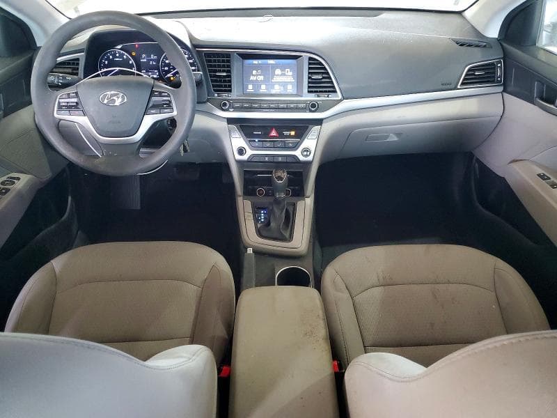 2017 HYUNDAI ELANTRA SE 8
