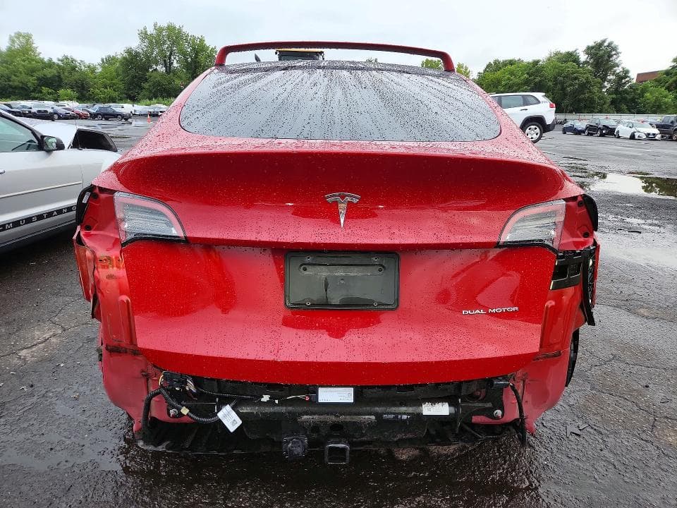 2021 TESLA MODEL Y 6