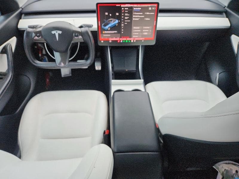 2021 TESLA MODEL Y 8