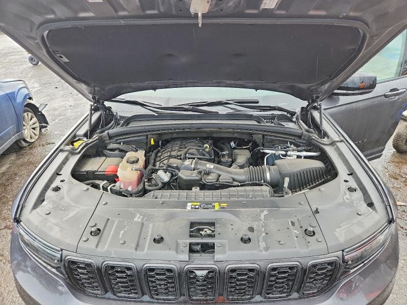 2024 JEEP GRAND CHEROKEE L LIMITED 12