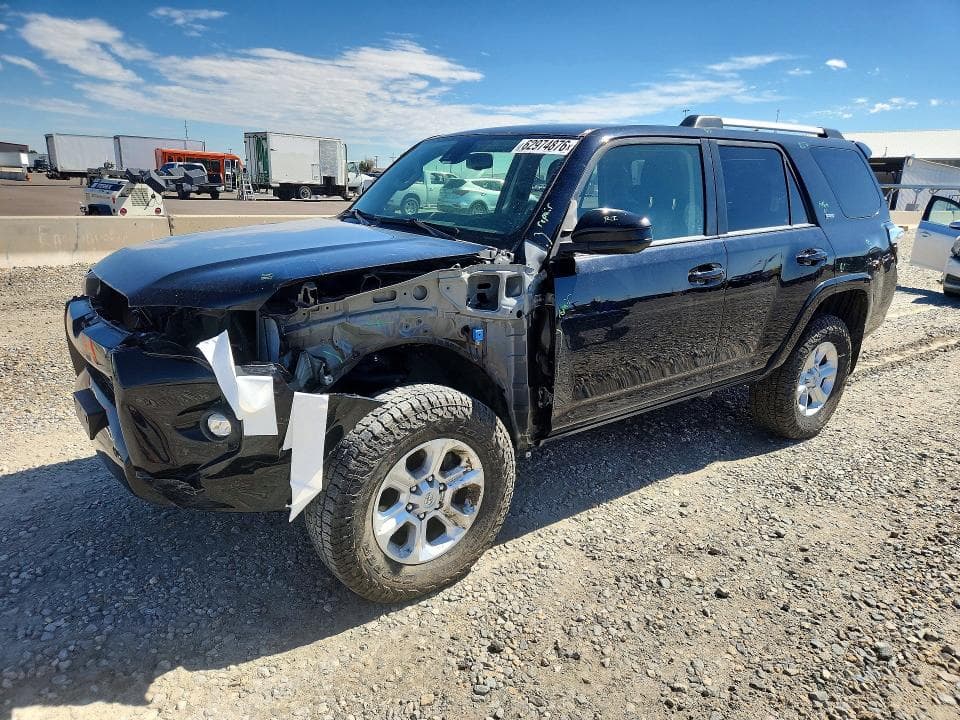 2022 TOYOTA 4RUNNER SR5 - 1