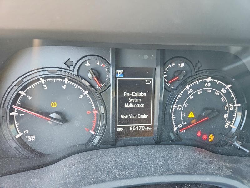 2022 TOYOTA 4RUNNER SR5 9