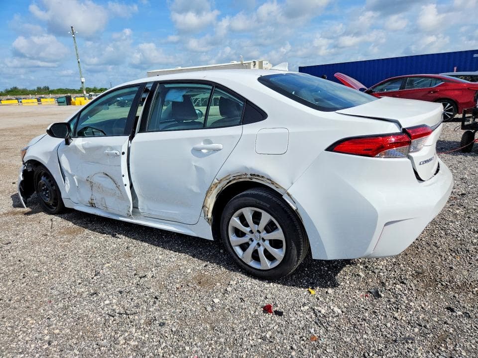 2024 TOYOTA COROLLA LE 2
