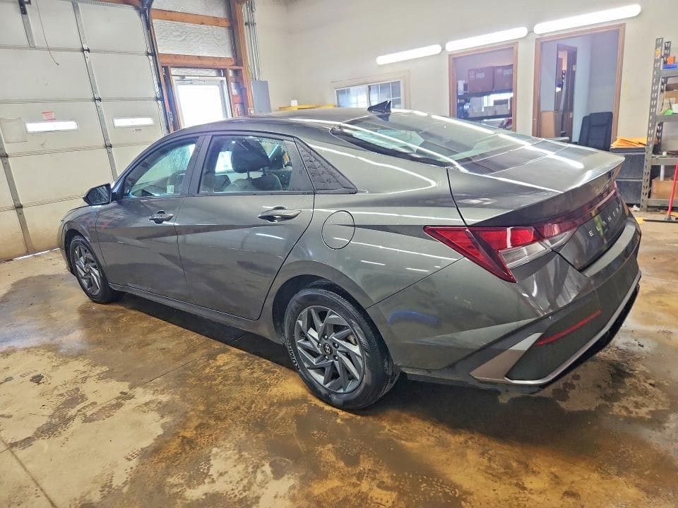 2024 HYUNDAI ELANTRA SEL 2