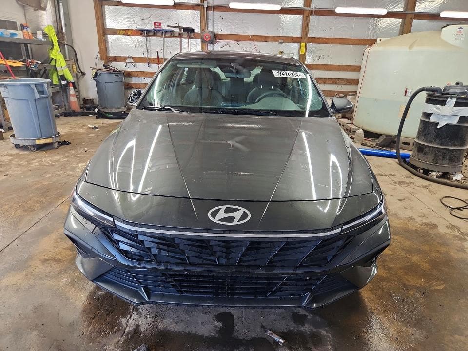 2024 HYUNDAI ELANTRA SEL 5