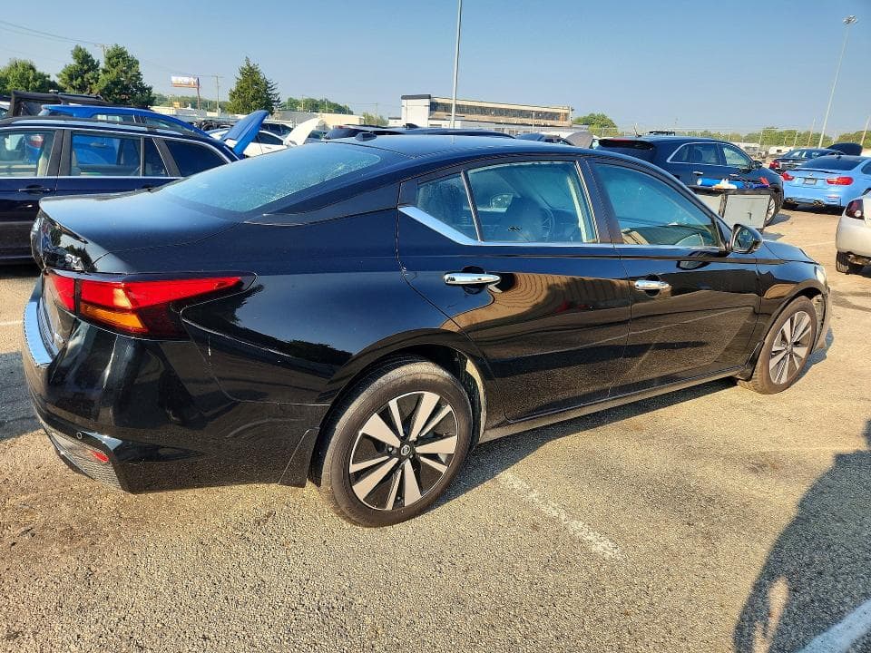 2022 NISSAN ALTIMA SV SV 3