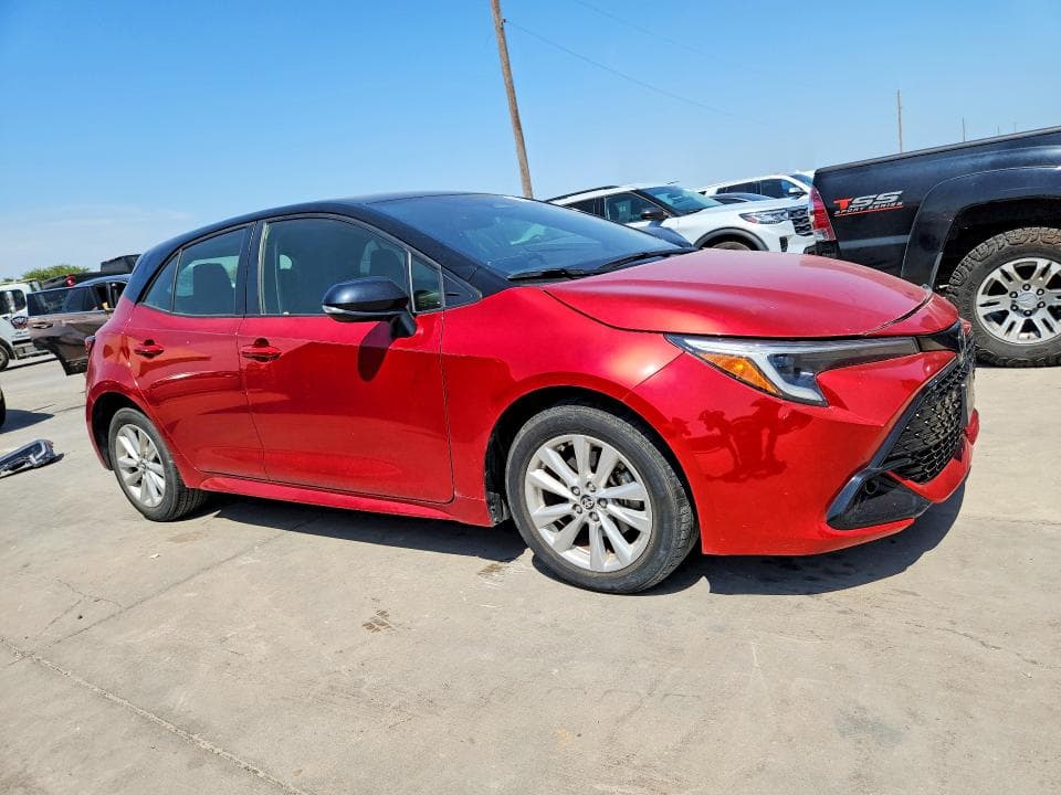 2023 TOYOTA COROLLA HATCHBACK SE 4