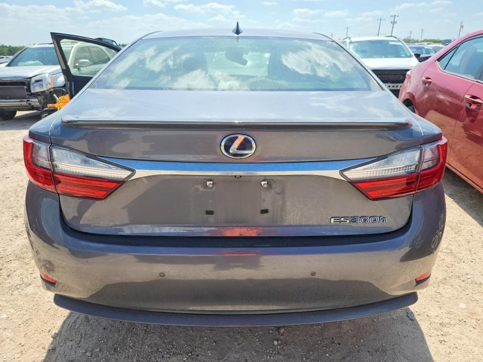 2018 LEXUS ES 300H 6