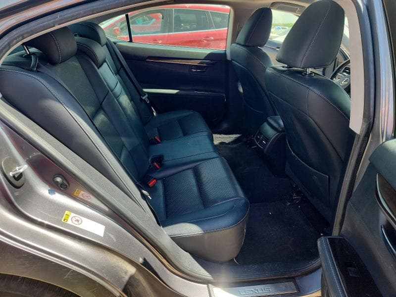 2018 LEXUS ES 300H 10