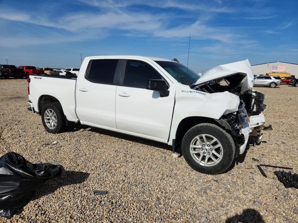 2019 CHEVROLET SILVERADO K1500 RST 4