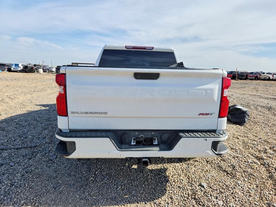 2019 CHEVROLET SILVERADO K1500 RST 6