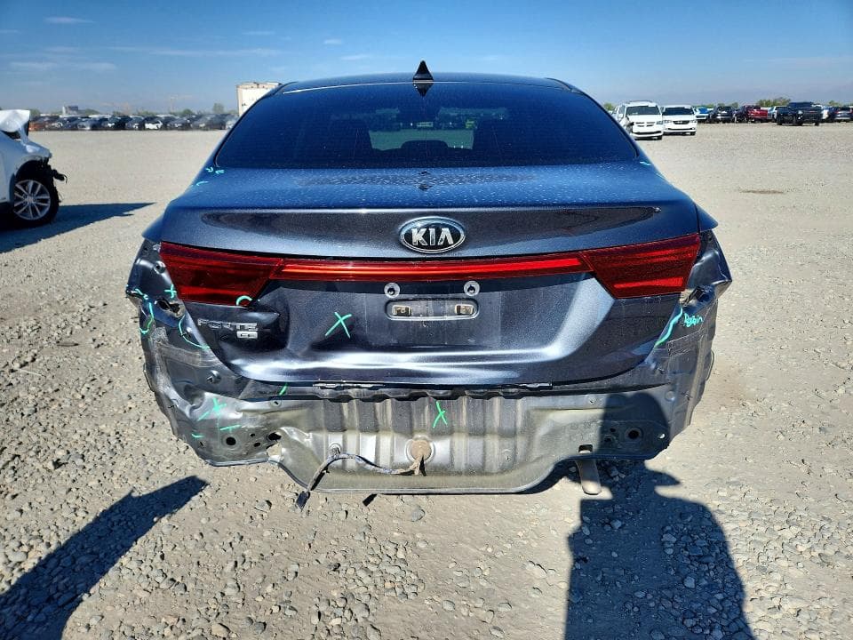 2019 KIA FORTE FE 6