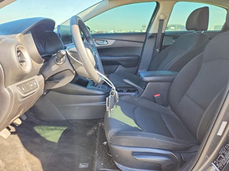 2019 KIA FORTE FE 7