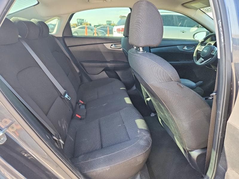 2019 KIA FORTE FE 10