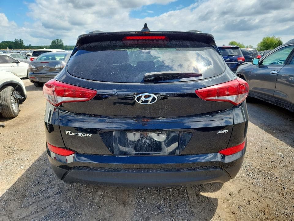 2018 HYUNDAI TUCSON SE 6
