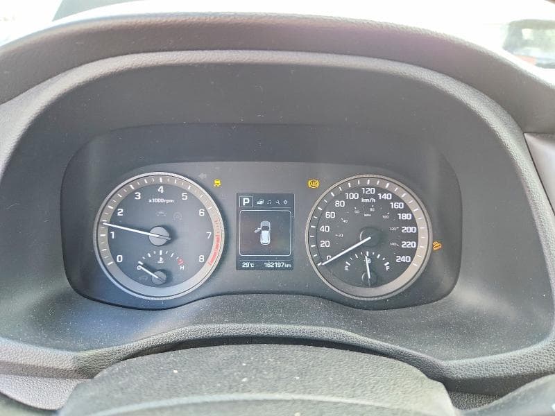 2018 HYUNDAI TUCSON SE 9