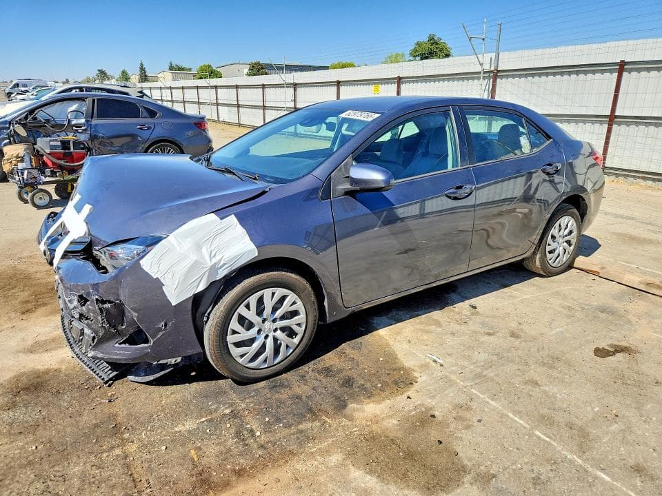 2018 TOYOTA COROLLA LE - 1