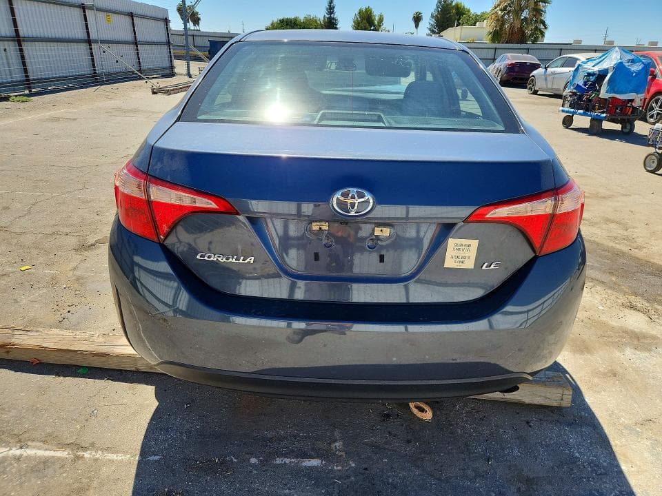 2018 TOYOTA COROLLA LE 6