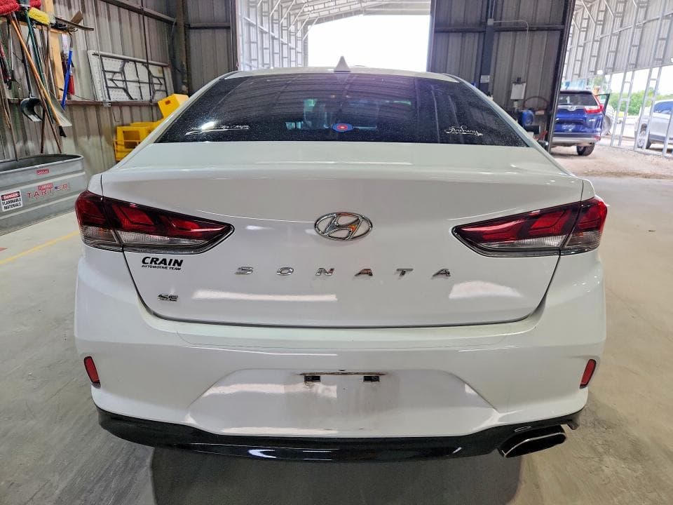 2018 HYUNDAI SONATA SE 6