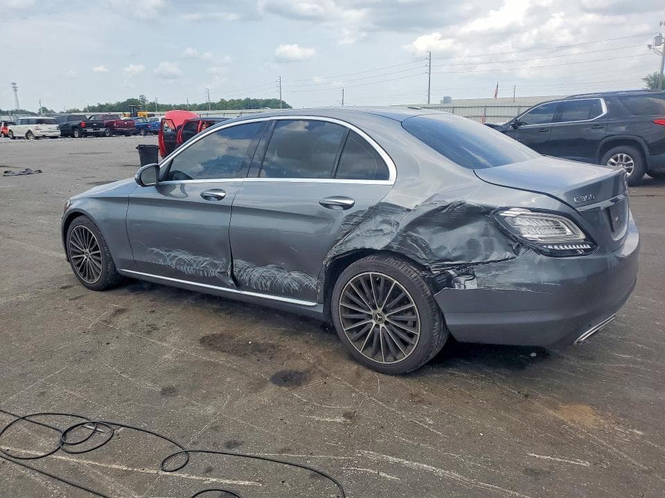 2021 MERCEDES-BENZ C 300 2