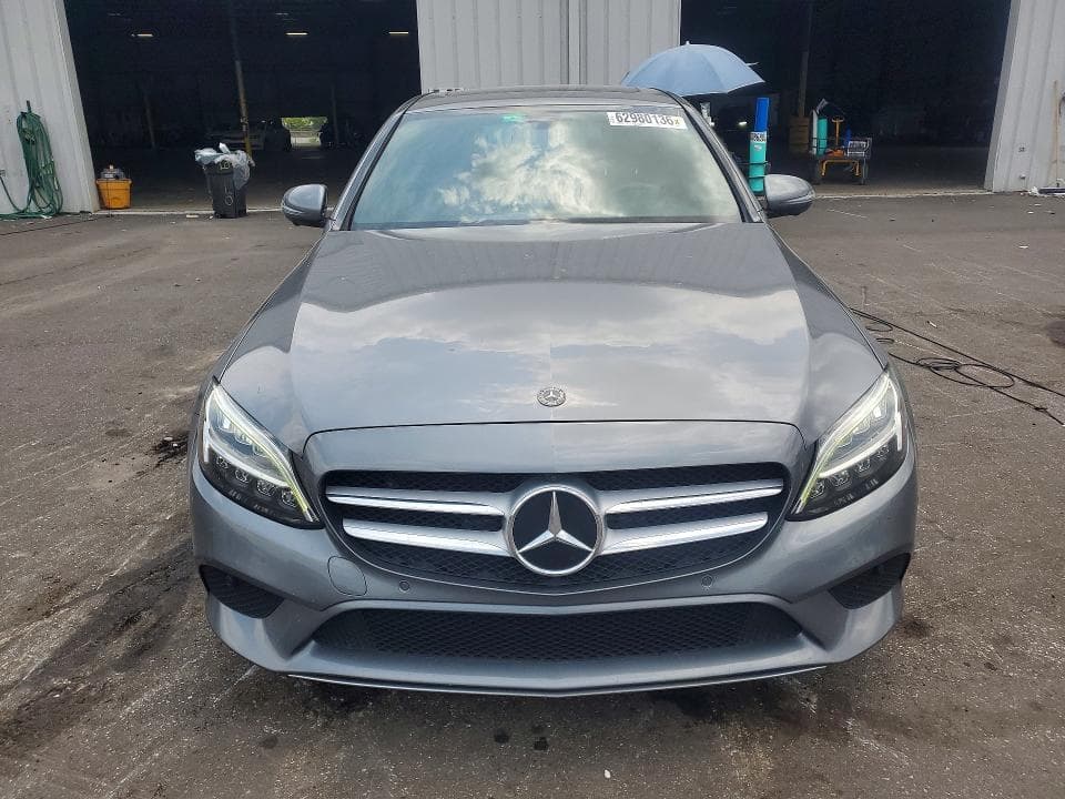 2021 MERCEDES-BENZ C 300 5