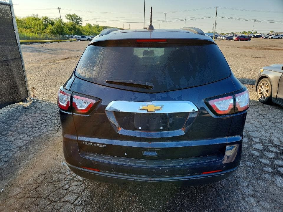 2017 CHEVROLET TRAVERSE LS 6