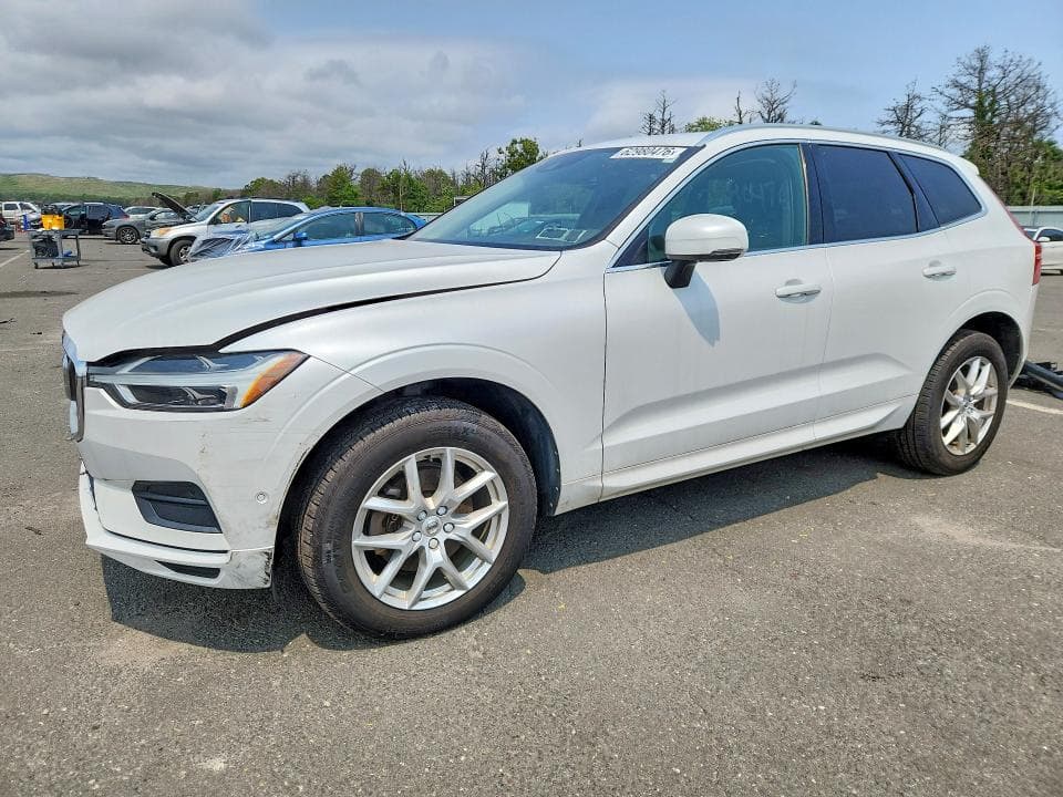 2018 VOLVO XC60 T5 MOMENTUM - 1