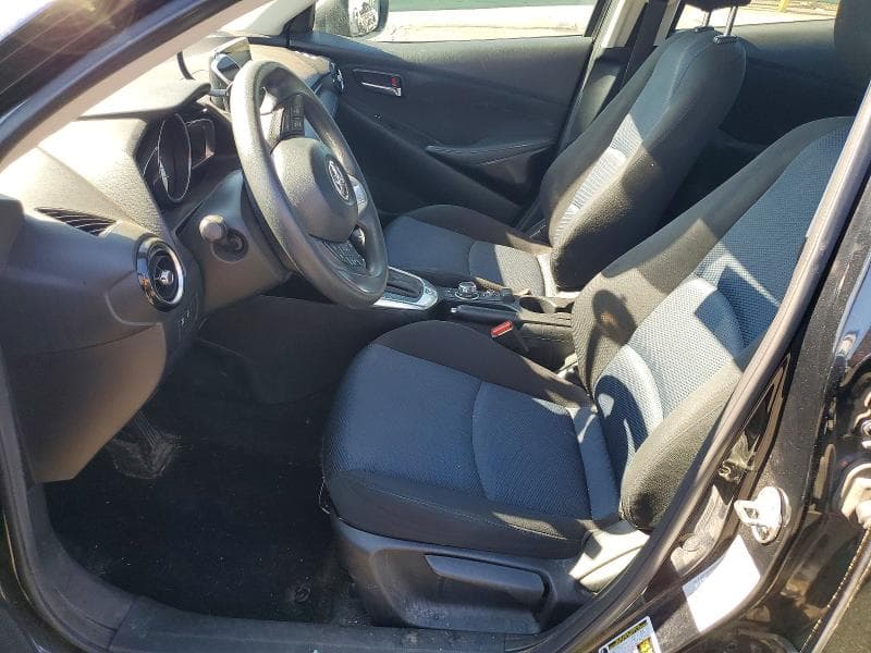 2017 TOYOTA YARIS IA BASE 7