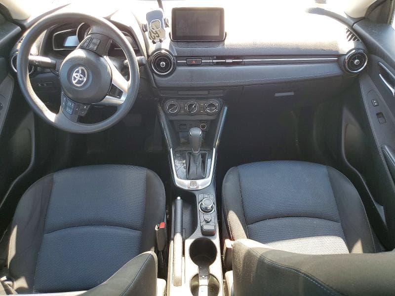 2017 TOYOTA YARIS IA BASE 8