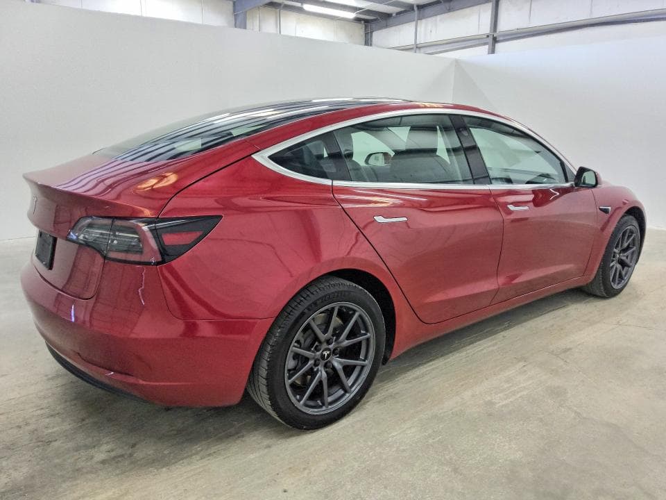 2019 TESLA MODEL 3 3