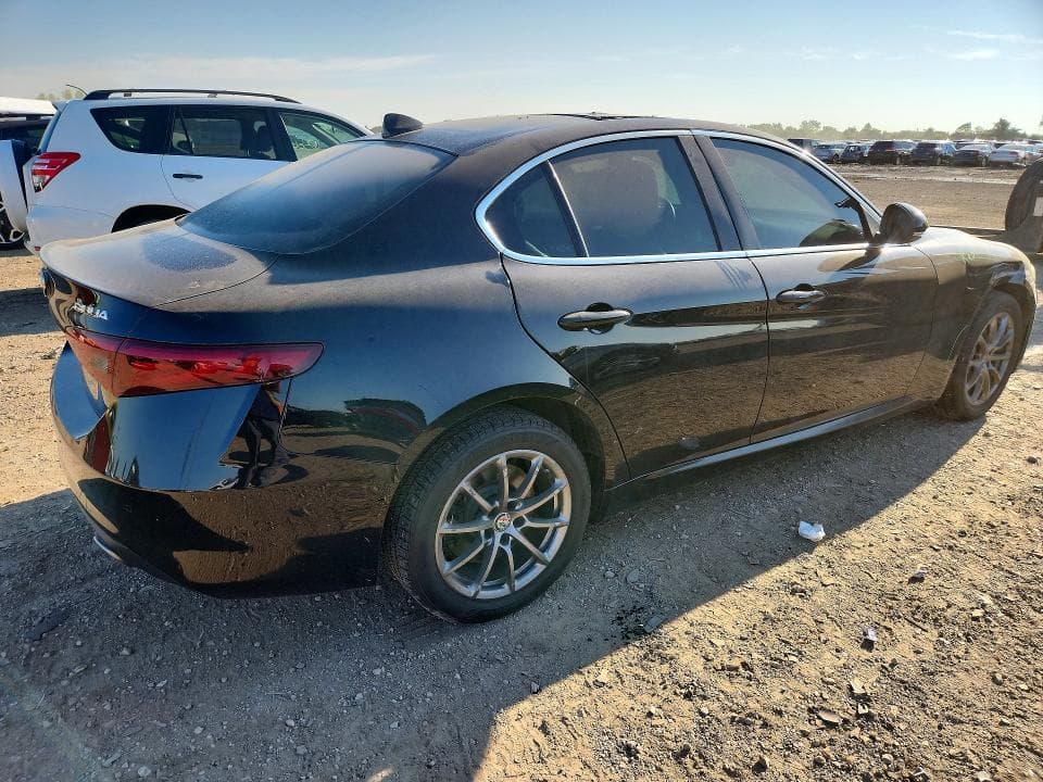2018 ALFA ROMEO GIULIA Q4 3