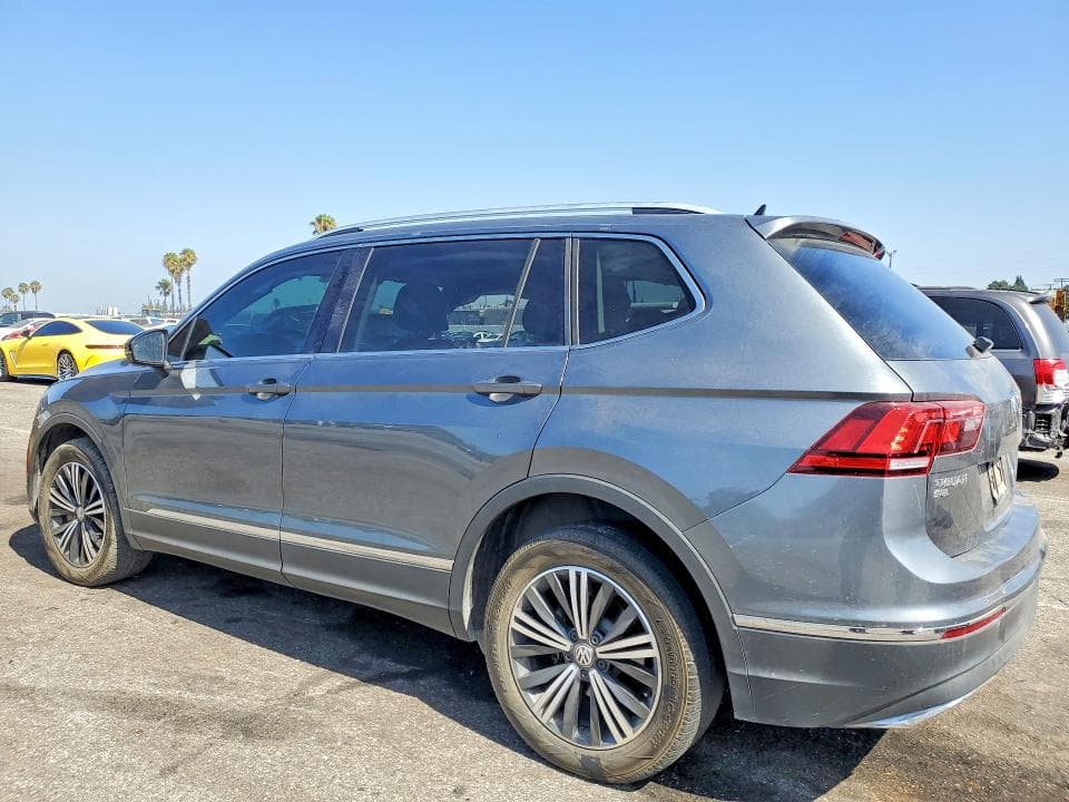 2018 VOLKSWAGEN TIGUAN SE 2