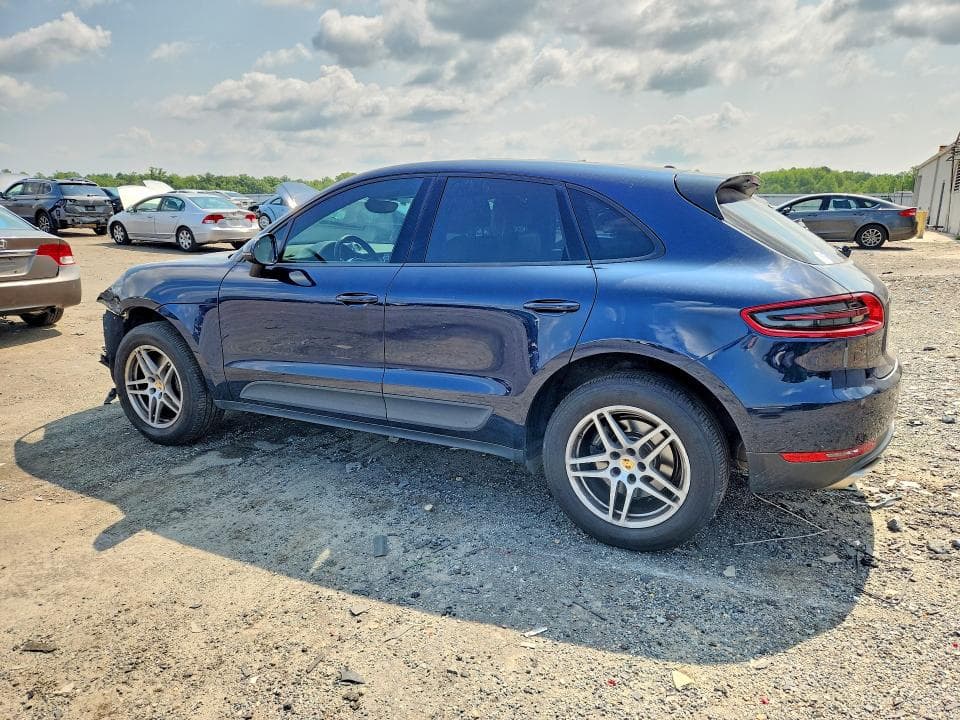 2018 PORSCHE MACAN 2