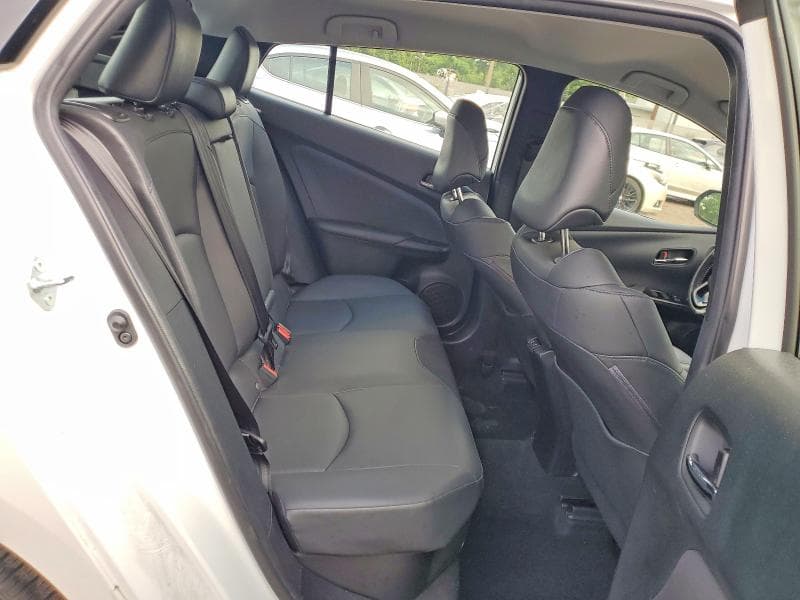 2021 TOYOTA PRIUS XLE AWD-E 10