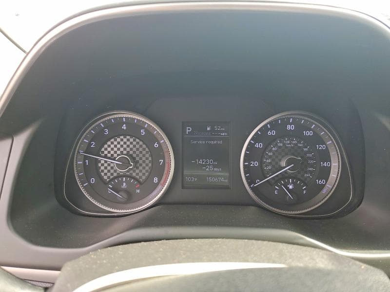 2020 HYUNDAI ELANTRA SEL 9