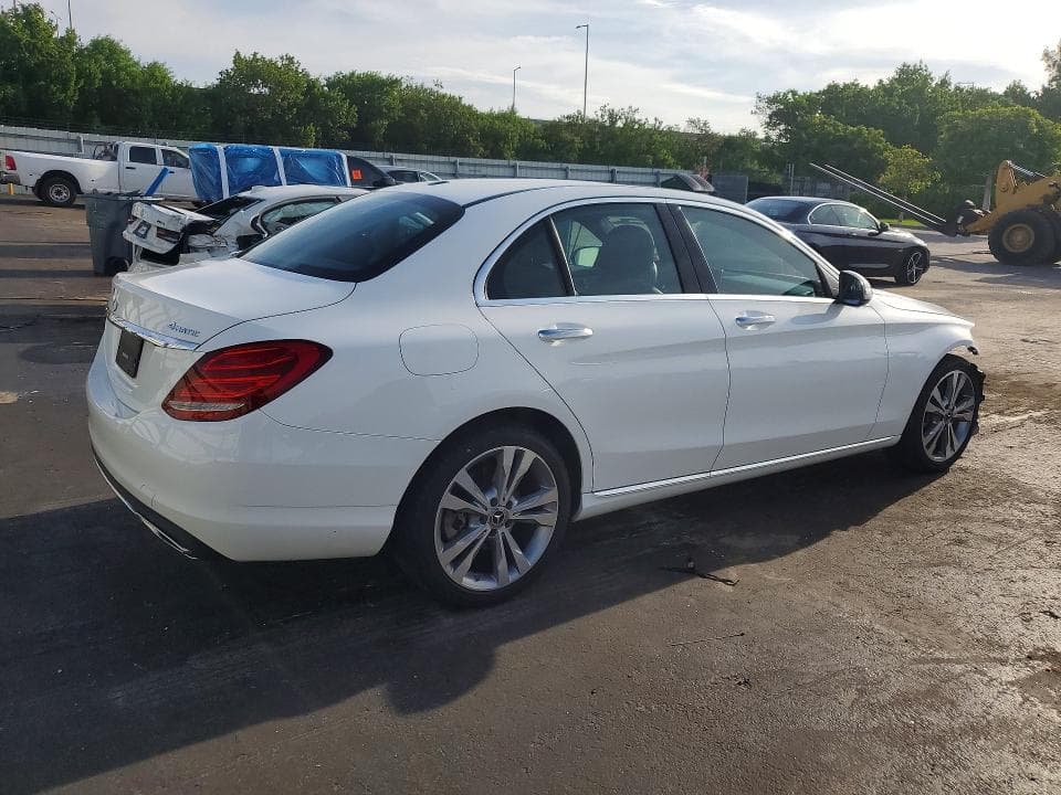 2018 MERCEDES-BENZ C 300 4MATIC 3