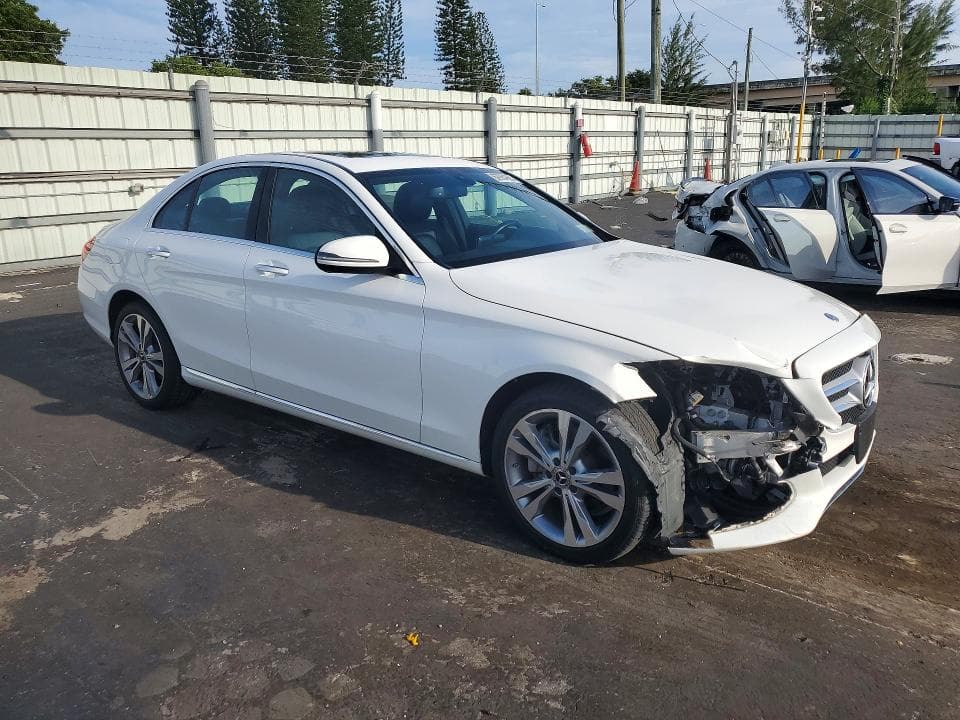 2018 MERCEDES-BENZ C 300 4MATIC 4