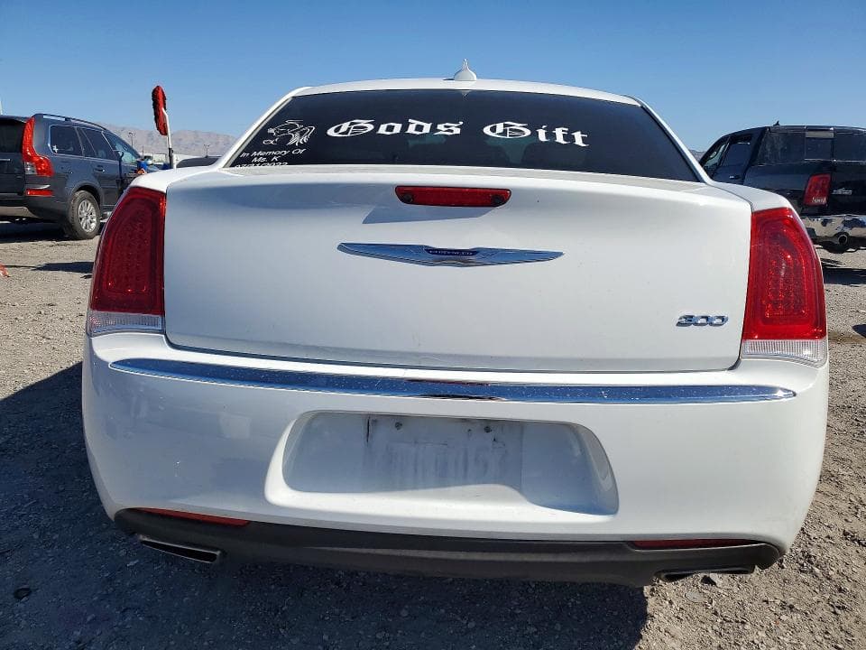 2019 CHRYSLER 300 TOURING 6