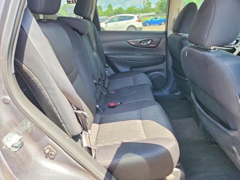2018 NISSAN ROGUE SV 11