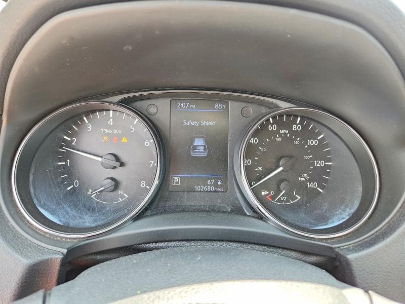 2018 NISSAN ROGUE SV 9
