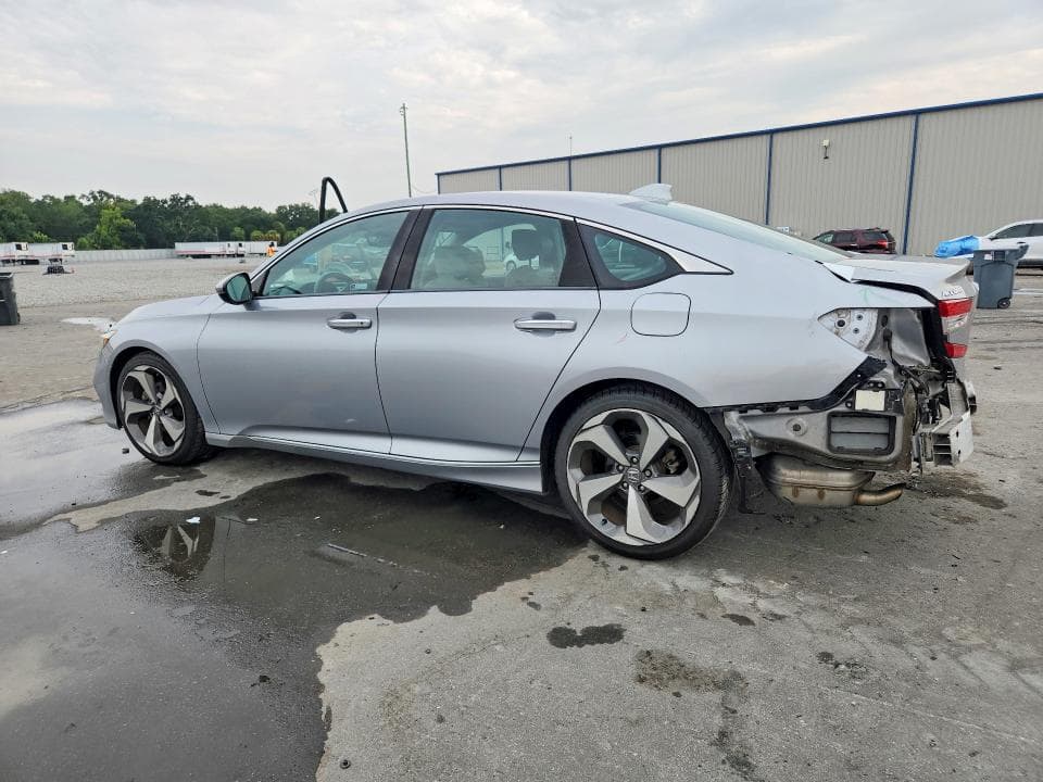 2018 HONDA ACCORD TOURING 2