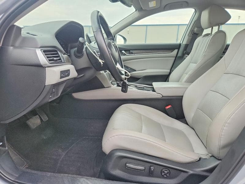 2018 HONDA ACCORD TOURING 7