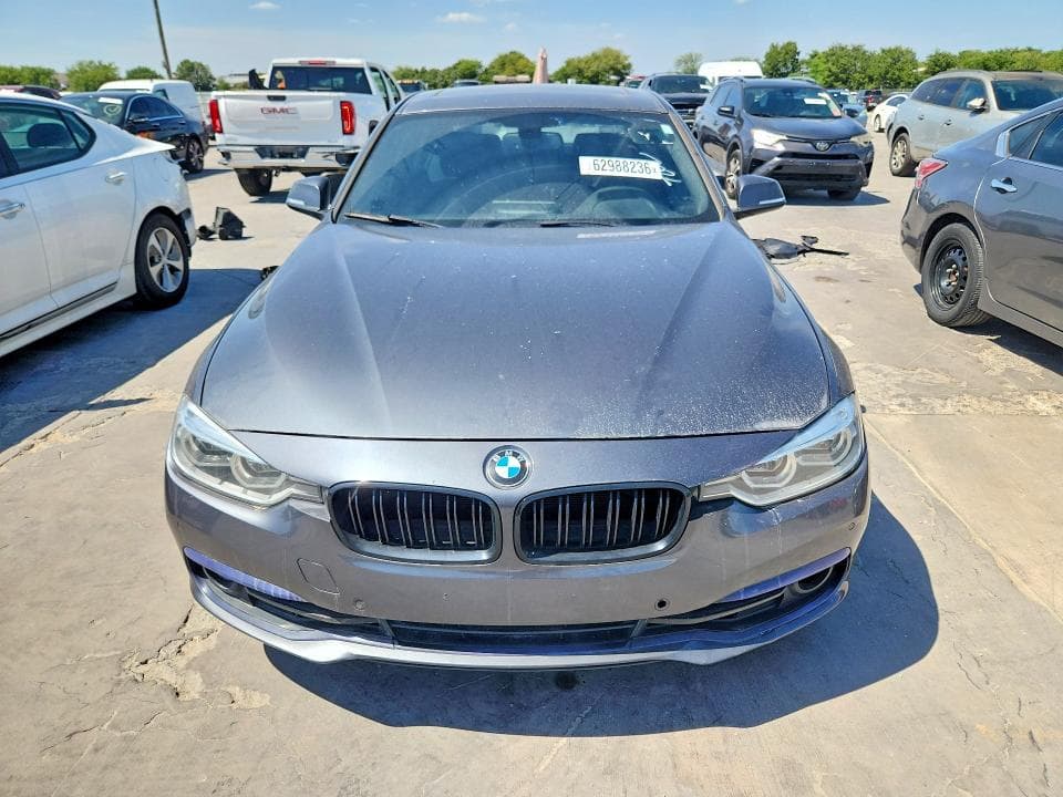 2017 BMW 330 XI 5