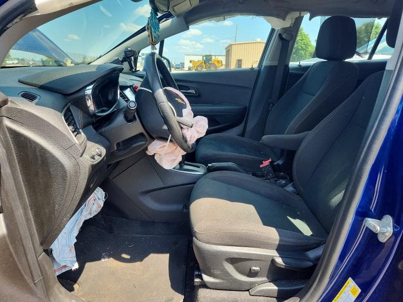 2017 CHEVROLET TRAX LS 7