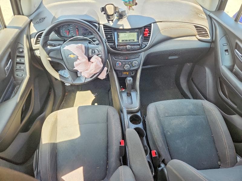 2017 CHEVROLET TRAX LS 8