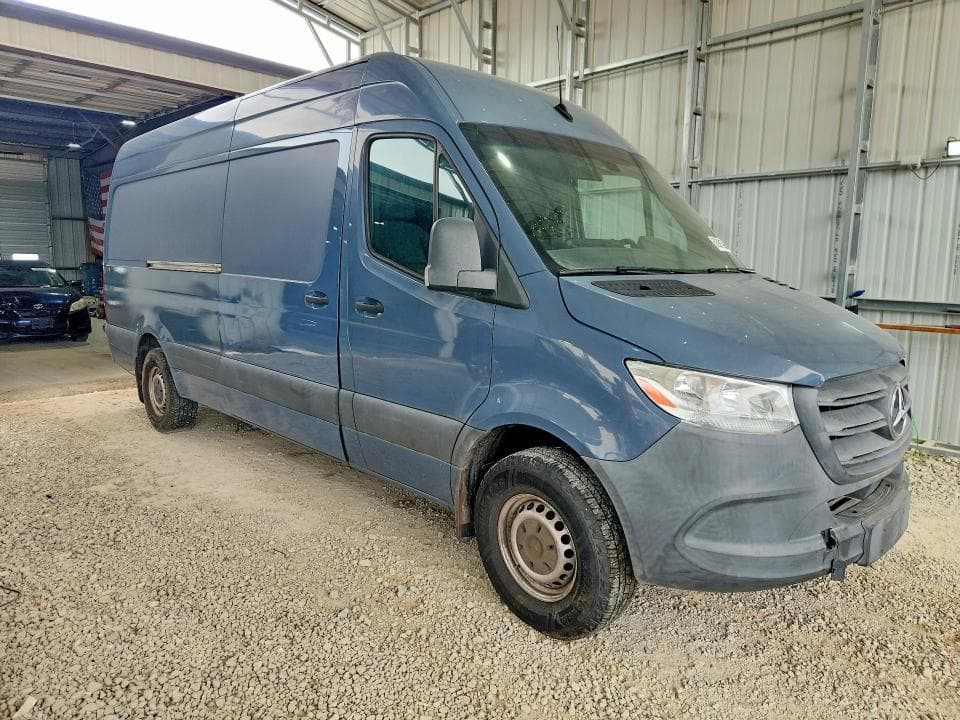 2019 MERCEDES-BENZ SPRINTER 2500/3500 DELIVERY VAN 4