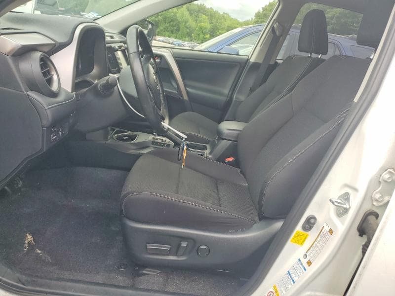 2018 TOYOTA RAV4 XLE 7