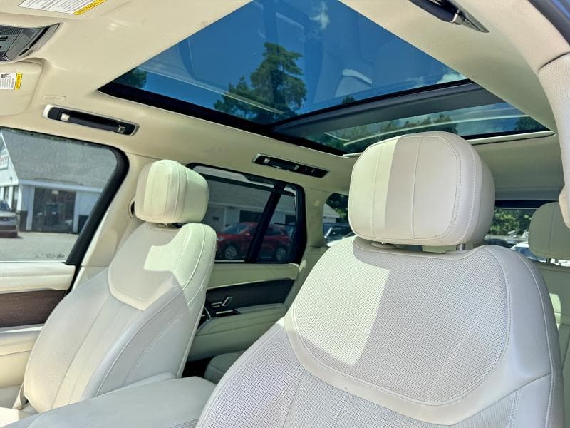 2023 LAND ROVER RANGE ROVER SE 9