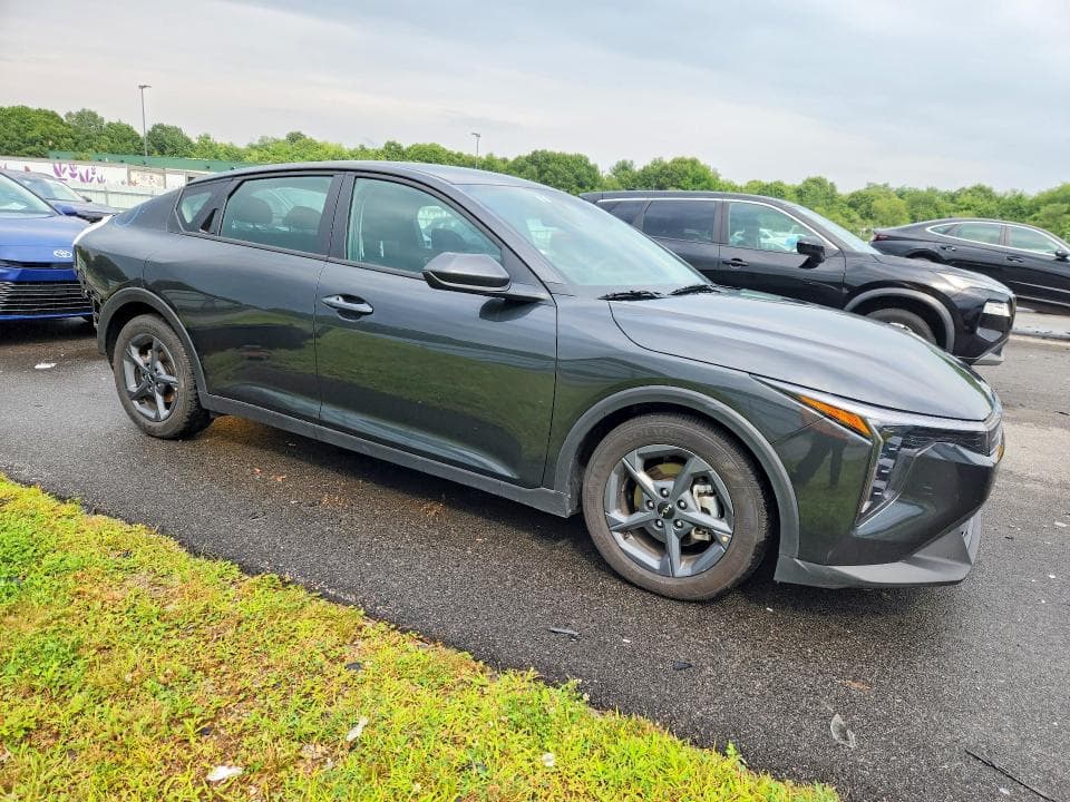 2026 KIA K4 LXS 4
