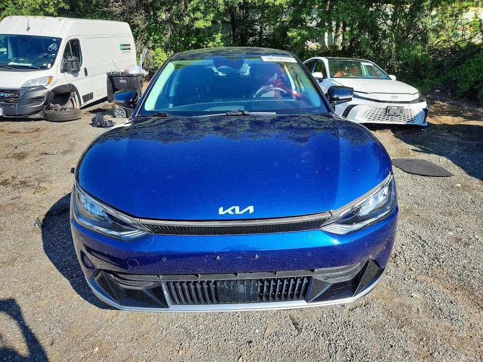 2024 KIA EV6 WIND 5